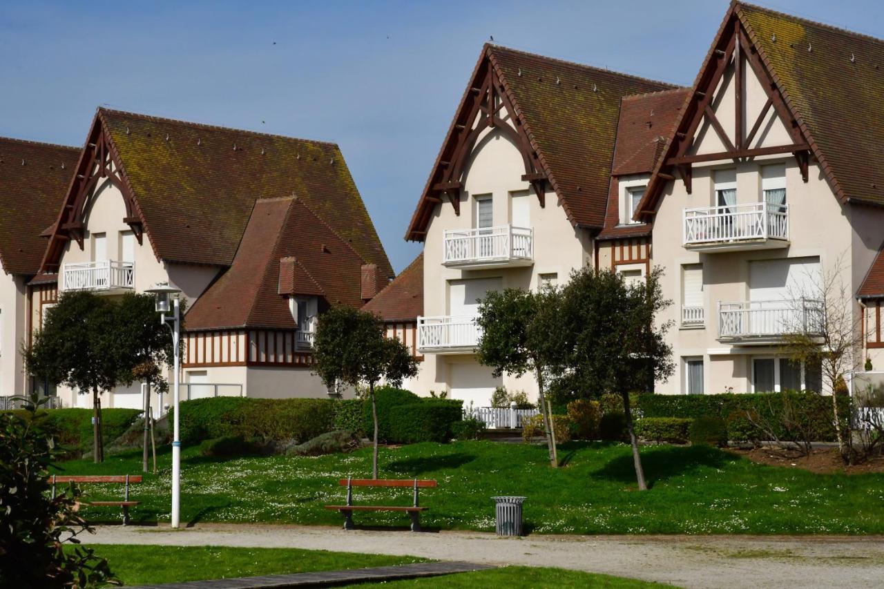 Appartement Au Pied De La Plage - Balcon - Parking กูร์เซิล-โซร์-แม ภายนอก รูปภาพ
